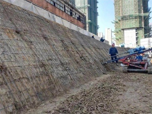 峰峰矿区建筑边坡支护